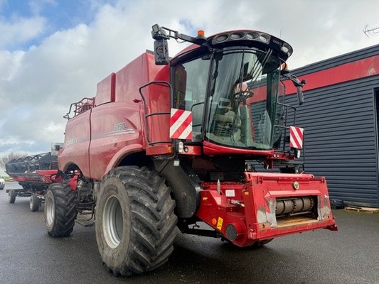 Moissonneuse batteuse Case IH AXIAL FLOW 6150 
