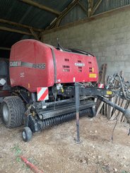 Presse à balles rondes Case IH RB 455 - 1