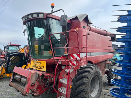 Moissonneuse batteuse Case IH AXIAL-FLOW 2188