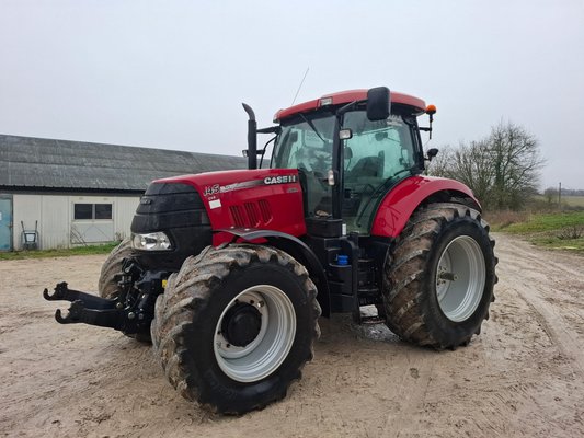 Tracteur agricole - PUMA 145 CVX