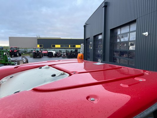 Tracteur agricole Case IH MAXXUM 145 CVX - 160