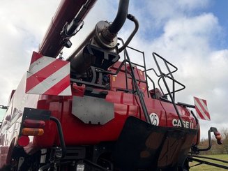 Moissonneuse batteuse Case IH AXIAL FLOW 6150  - 2