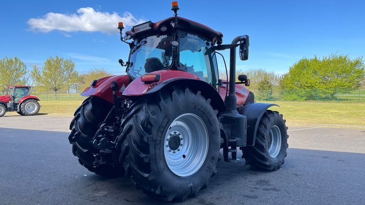 Tracteur agricole Case IH PUMA 185 MULTICONTROLLER STAGE V