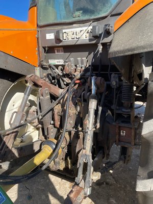 Tracteur agricole Renault ARES 620 RZ