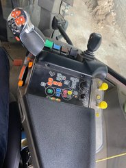 Tracteur agricole Case IH MAXXUM 125 CVXDRIVE STAGE 5 - 5