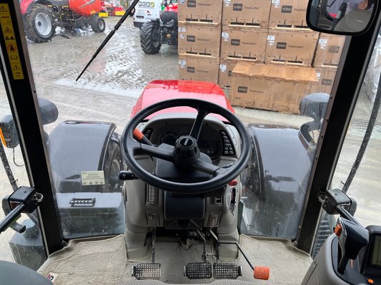 Tracteur agricole Case IH MAXXUM 145 - 160
