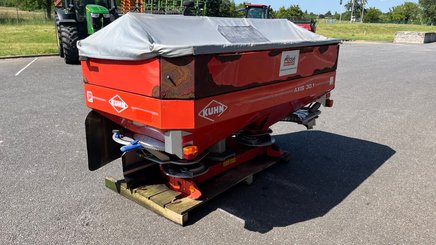 Distributeur d'engrais Kuhn AXIS 30.1 - 5