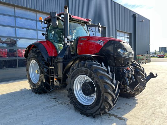 Tracteur agricole Case IH OPTUM 300 CVX DRIVE