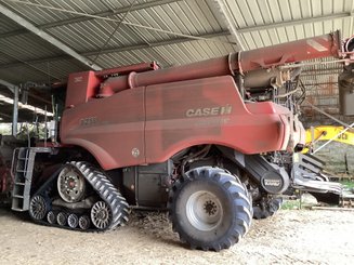 Moissonneuse batteuse Case IH AXIAL FLOW 8250 ST5 - 2