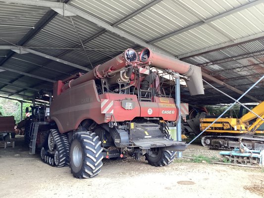 Moissonneuse batteuse Case IH AXIAL FLOW 8250 ST5
