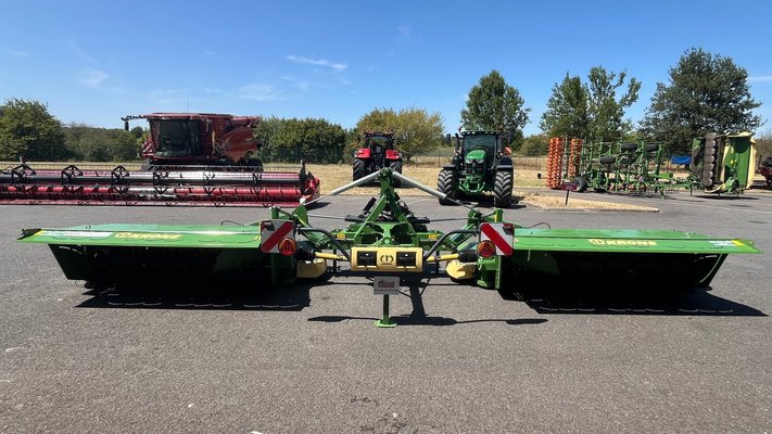 Faucheuse conditionneuse Krone EasyCut B 870 CV