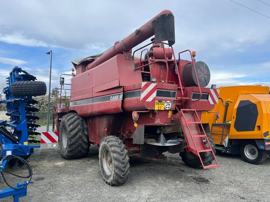 Moissonneuse batteuse Case IH AXIAL-FLOW 2188
