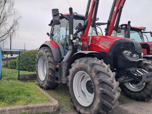 Tracteur agricole Case IH MAXXUM 145 - 160