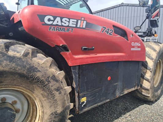 Unknown range 484 Case IH FARMLIFT 742 