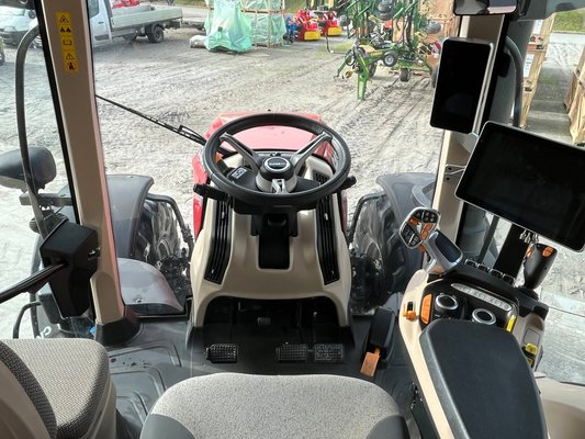 Tracteur agricole Case IH OPTUM 300 CVX DRIVE AFS CONNECT