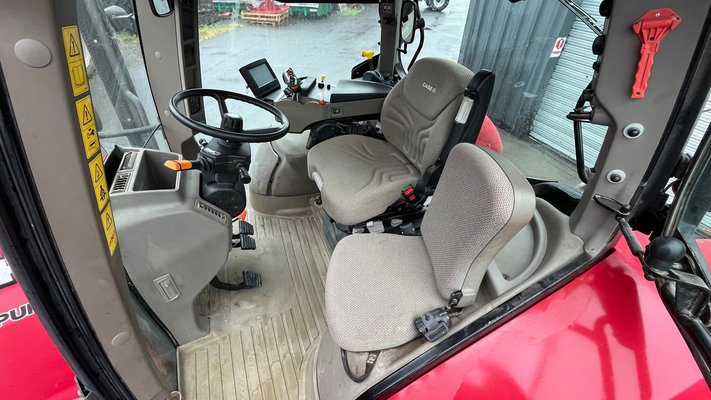 Tracteur agricole Case IH PUMA 145 CVX