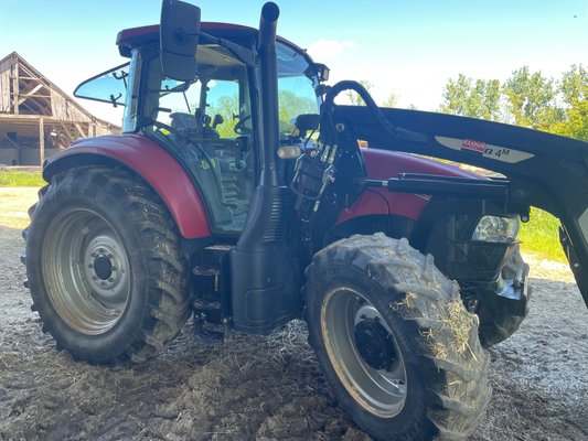 Tracteur agricole Case IH LUXXUM 110 - 107