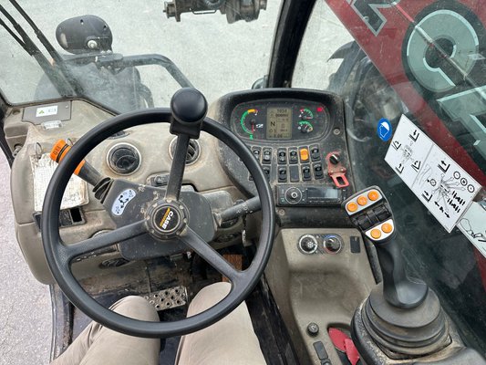 Unknown range 484 Case IH FARMLIFT 742 