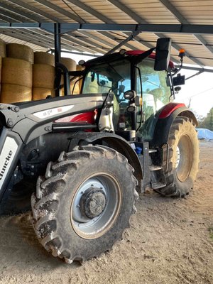 Tracteur agricole - MAXXUM 115 - 131