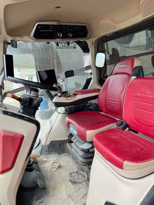 Tracteur agricole Case IH OPTUM 300 CVX DRIVE